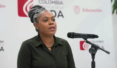 La Ministra de Educación, Aurora Vergara.