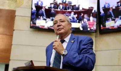 Iván Name, presidente del Congreso.