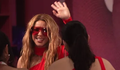 La cantante barranquillera Shakira durante la gala de los Premios Juventud 2023.