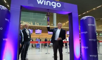 Imagen del acto de Wingo al retomar la ruta.