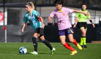 Daniela Montoya, capitana de Colombia, durante el juego amistoso contra China. 
