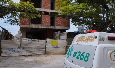 El edificio de seis pisos se levanta en la carrera 42 G con la calle 84