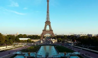 Imagen de referencia de la La Torre Eiffel.