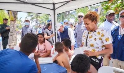 Defensor del Pueblo, Carlos Camargo, visitó a los migrantes.