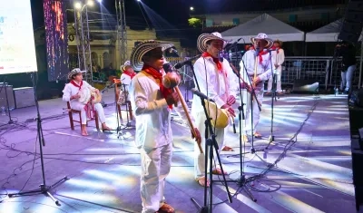 Inauguración del Festival Nacional Autóctono de Gaitas de San Jacinto.