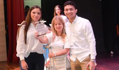 Elsa Noguera, gobernadora del Atlántico, en la Asamblea Departamental de Juventud.