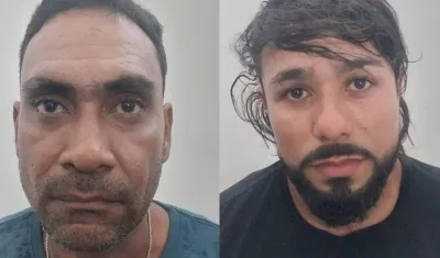 Los dos capturados en el hecho. 