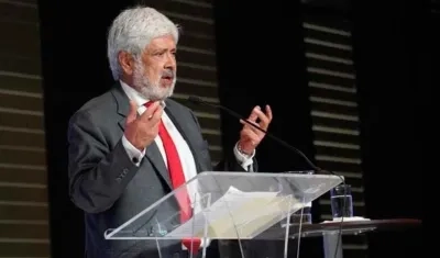 Germán Umaña, Ministro de Comercio.