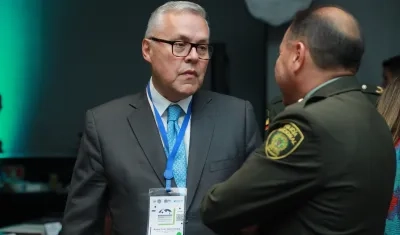 Néstor Osuna, Ministro de Justicia.