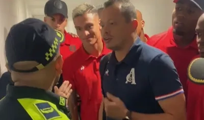 Salida del camerino de los jugadores