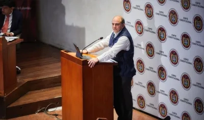 Carlos Camargo Assis, Defensor del Pueblo.