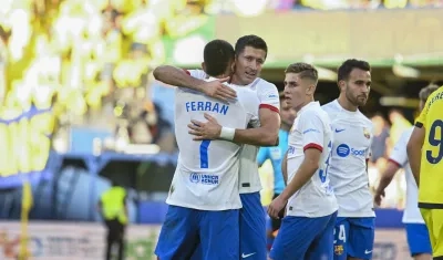 Los jugadores del Barcelona celebrando uno de los goles.
