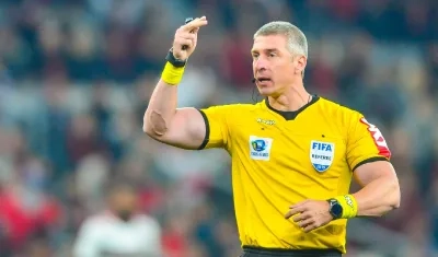 Anderson Daronco, árbitro brasileño. 