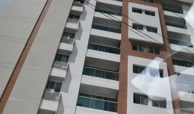 Edificio del norte de Barranquilla donde fue encontrado sin vida el coronel retirado del Ejército. 