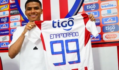 José Enamorado con la camiseta que utilizará en Junior.