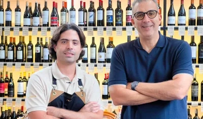 Daniel Pérez, chef ejecutivo, y Eduardo Said, director de vino, socios de Happy Wine