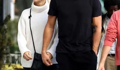 Sandra Bullock y su compañero Bryan Randall. 