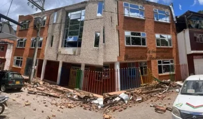 Temblor en Colombia: casas agrietadas