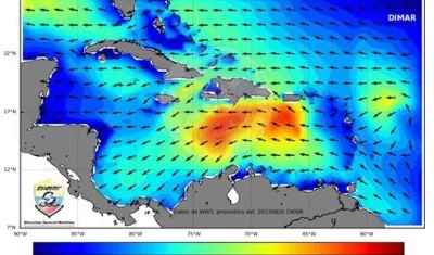 'Franklin' estaba casi estacionaria esta noche de lunes en el Caribe Oriental (sur de Santo Domingo)