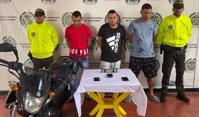 Los tres capturados.