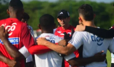 Arturo Reyes, técnico del Junior, aspira a que su equipo siga ganando, gustando y goleando. 