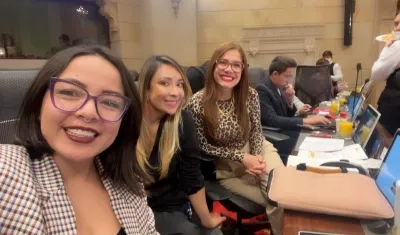 Las representantes Jennifer Pedraza, Katherine Miranda y Catherine Juvinao.