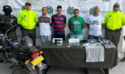 Los cuatro capturados por el crimen del policía. 