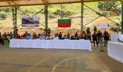 La mesa de diálogo entre Gobierno y disidencia de las FARC.