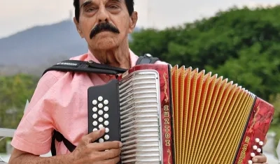 El acordeonero Miguel López.