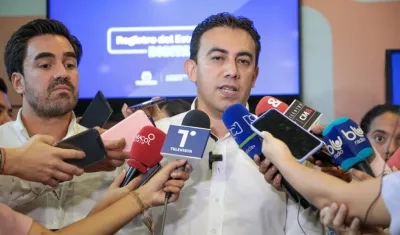 Registrador nacional, Alexander Vega Rocha