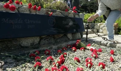 Tumba del poeta Pablo Neruda. 