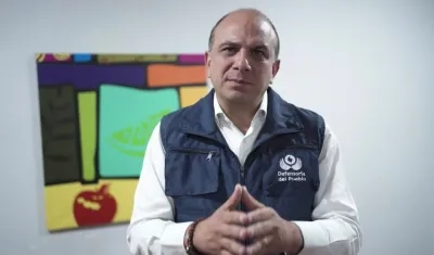 Carlos Camargo Assis, Defensor del Pueblo.