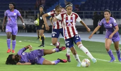 Junior es uno de los equipos investigados por la Superintendencia de Industria y Comercio.