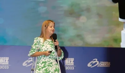 La Gobernadora del Atlántico Elsa Noguera durante su intervención en el foro Caribe Biz.