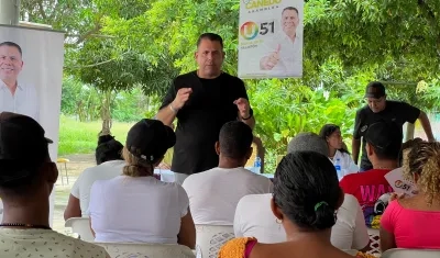 Harry Canedo, candidato a la Asamblea, en la visita a varios municipios