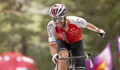 Jesús Herrada logró la tercera victoria de su carrera en la Vuelta.