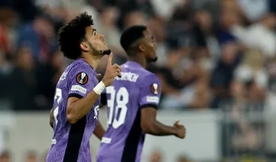 Luis Díaz festeja tras marcar el segundo gol del Liverpool. 