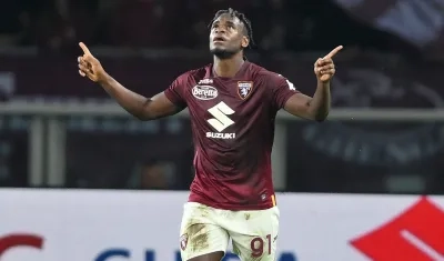 Duván Zapata marcó el gol del empate para el Torino en el minuto 85.