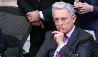 Álvaro Uribe Vélez.