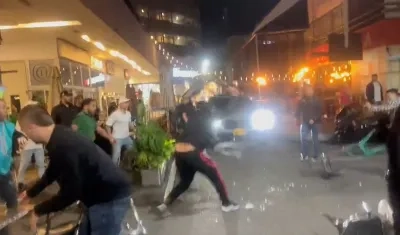 Imagen de la pelea en el centro comercial.