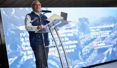 El Defensor del Pueblo, Carlos Camargo.