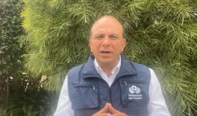 El Defensor Carlos Camargo Assis.