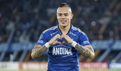 El delantero Leonardo Castro.