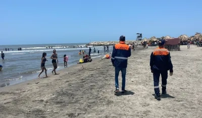 Dimar inspeccionó playas del Atlántico.