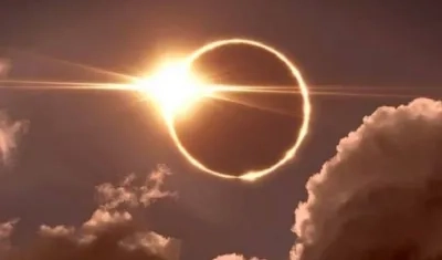 Eclipse anular de Sol. 
