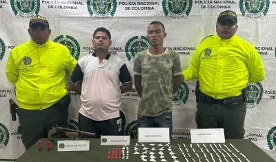Dos capturados con droga en el barrio El Bosque.