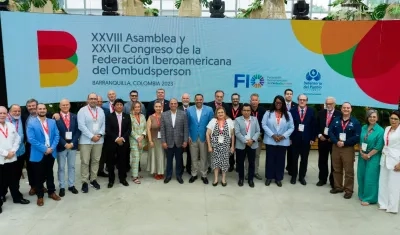 Foto oficial de la Asamblea de la Federación Iberoamericana de Defensores del Pueblo.
