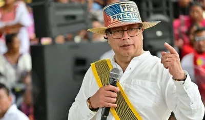 El Presidente Gustavo Petro, en La Guajira durante la declaratoria de la emergencia.
