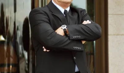 Carlos Iglesias, hermano del cantante Julio Iglesias.