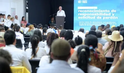 Ministro de Defensa, Iván Velásquez, durante el acto.